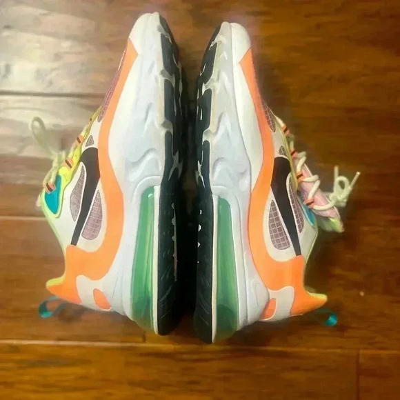 Nike Shoes - Wmns Air Max 270 React SE ‘Light Arctic Pink.